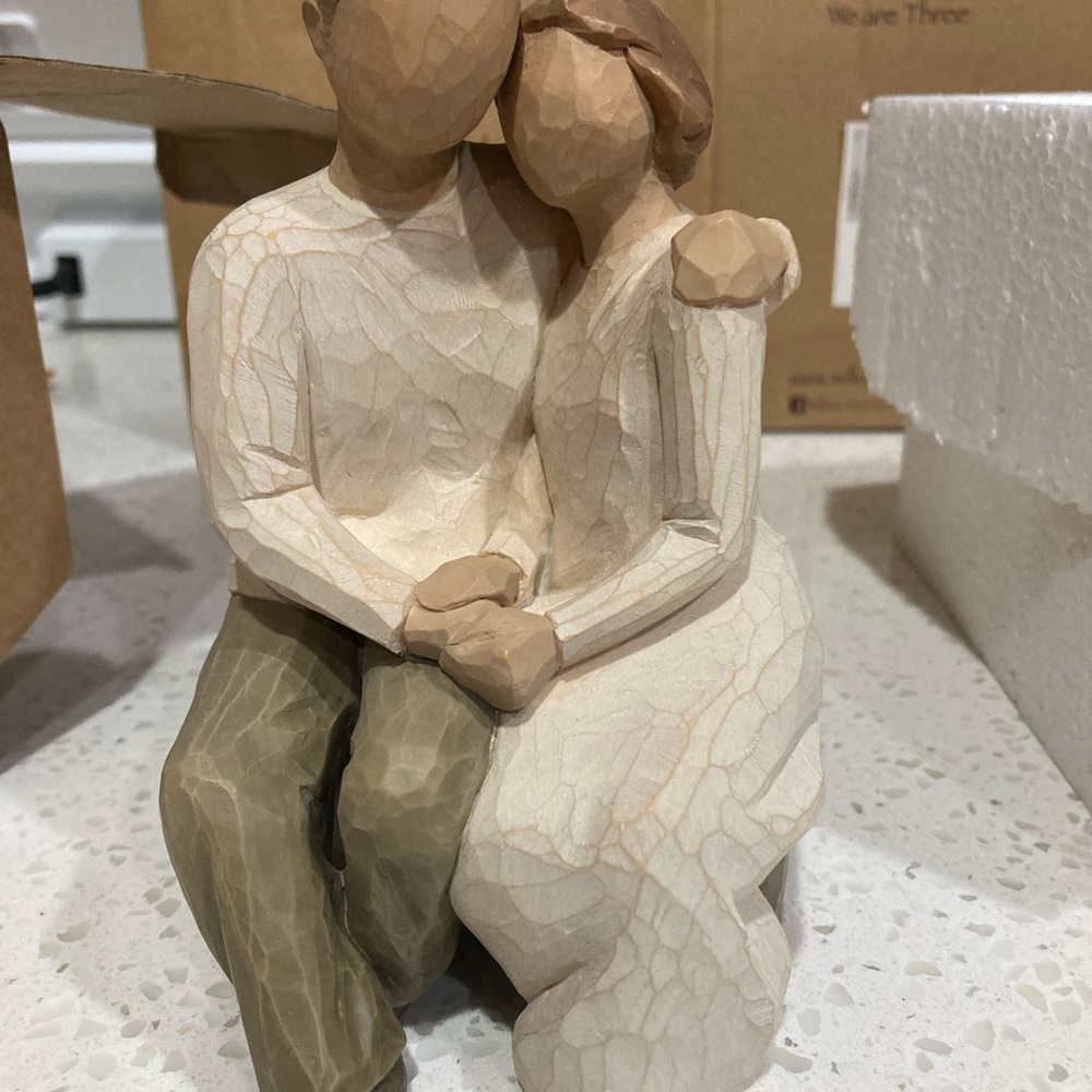 Willow Tree Embrace Sculpture - Cream and Green